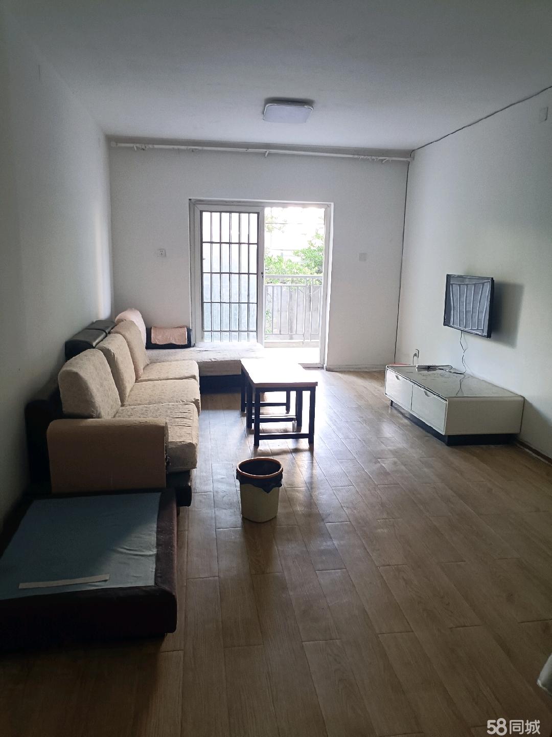 老街理想小区 2室2厅1卫