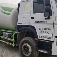 搅拌运输车-特价处理二手豪沃搅拌车个人户